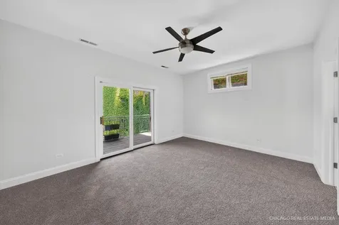 4711 North Malden Street Chicago IL 60640