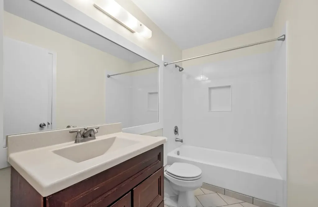 2651 Country Oaks Court Aurora IL 60502