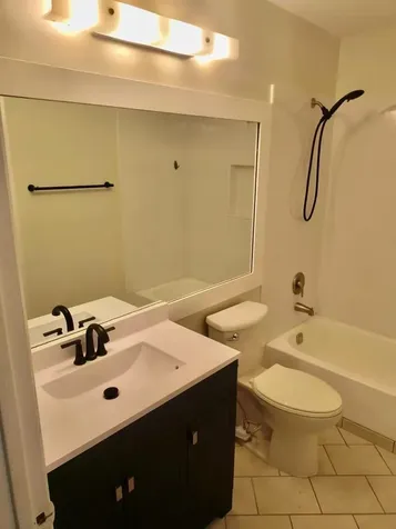 2651 Country Oaks Court Aurora IL 60502