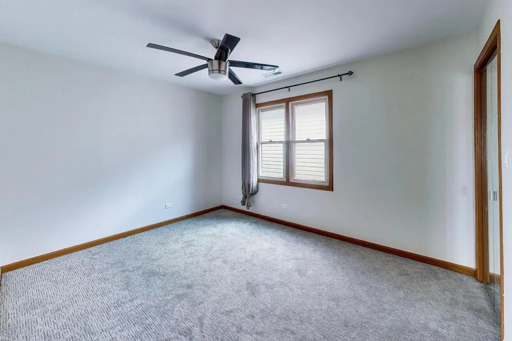 6725 West Albion Avenue Chicago IL 60631