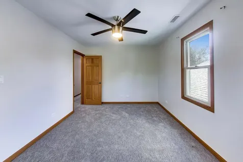 6725 West Albion Avenue Chicago IL 60631