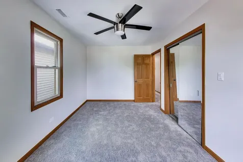6725 West Albion Avenue Chicago IL 60631