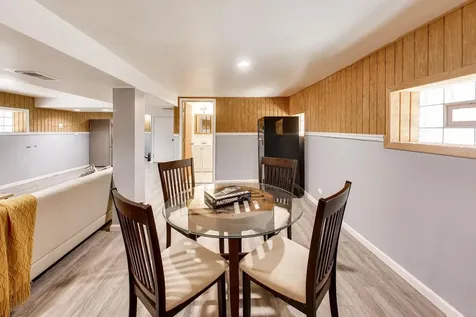 6725 West Albion Avenue Chicago IL 60631