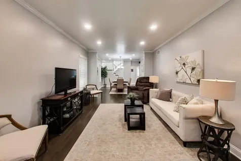 6725 West Albion Avenue Chicago IL 60631
