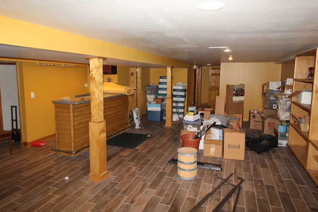 401 East 91st Street Chicago IL 60619