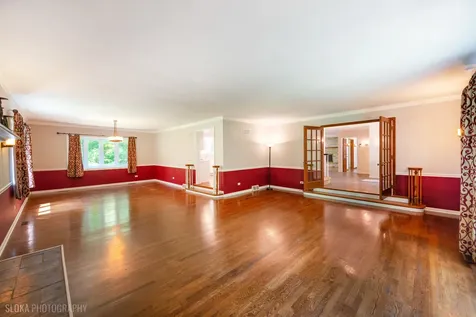4 Auburn Lane Barrington IL 60010