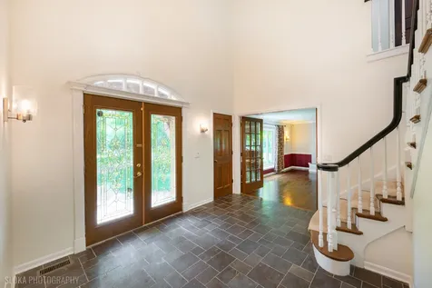 4 Auburn Lane Barrington IL 60010