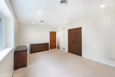 4 Auburn Lane Barrington IL 60010