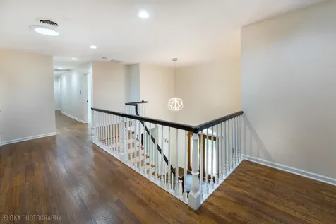 4 Auburn Lane Barrington IL 60010