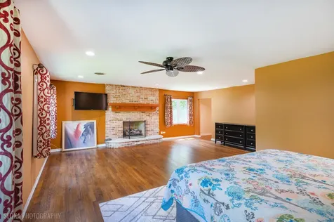 4 Auburn Lane Barrington IL 60010