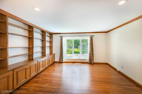 4 Auburn Lane Barrington IL 60010