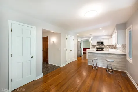 4 Auburn Lane Barrington IL 60010