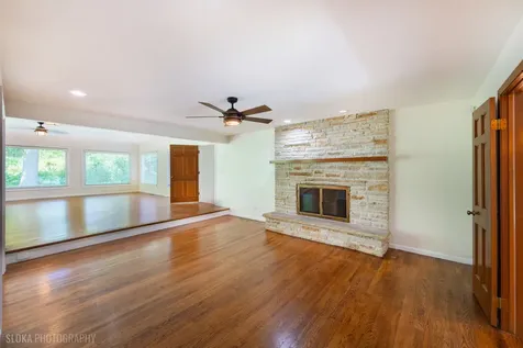 4 Auburn Lane Barrington IL 60010