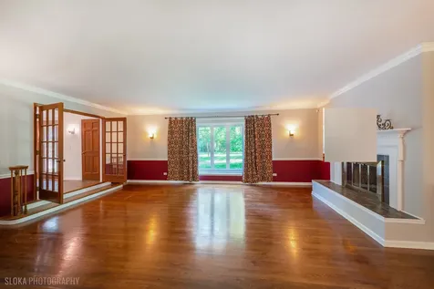 4 Auburn Lane Barrington IL 60010