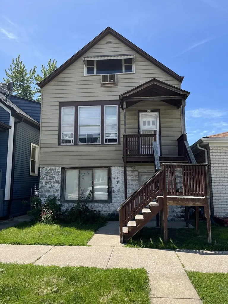 1528 Euclid Avenue Berwyn IL 60402