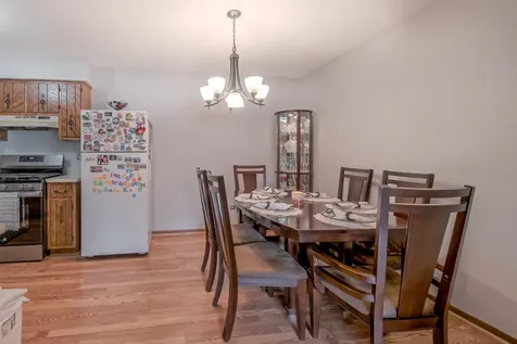 2512 Live Oak Drive Crest Hill IL 60403