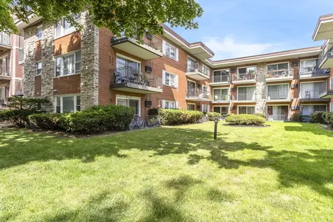 4229 North Keystone Avenue Chicago IL 60641