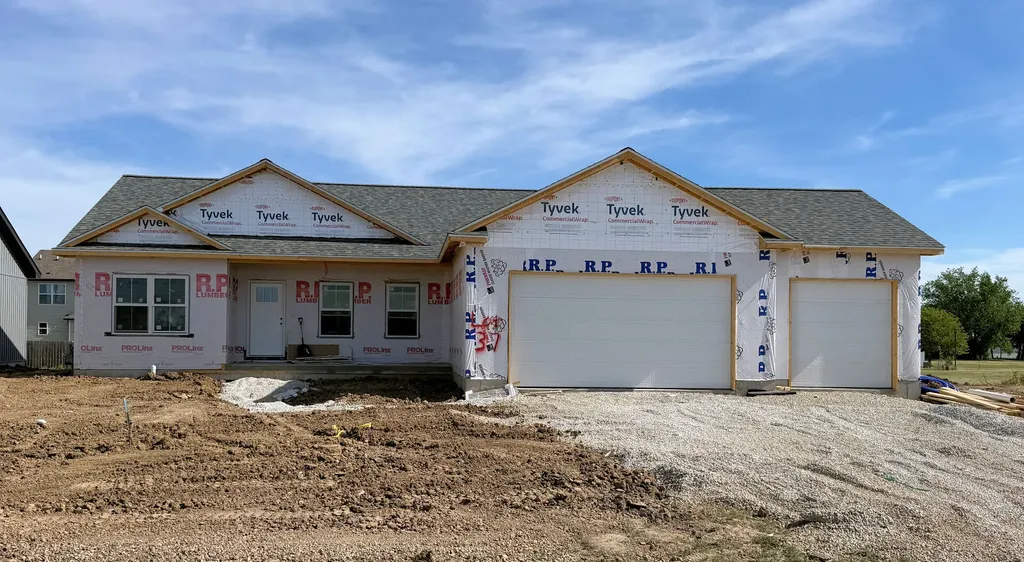525 West Dimon Street Rochelle IL 61068