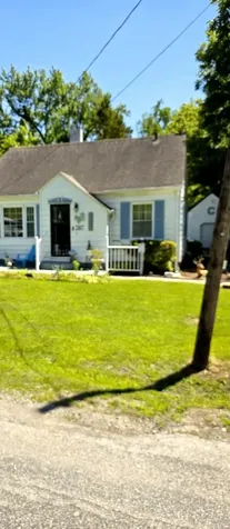 1716 West Monroe Street W Herrin IL 62948