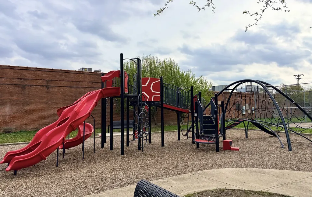 8144 Keystone Avenue Skokie IL 60076