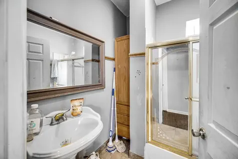 1647 North Austin Avenue Chicago IL 60639
