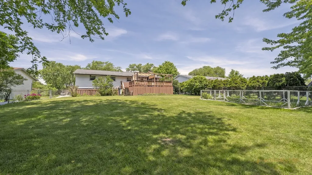 1425 Concord Lane Schaumburg IL 60193