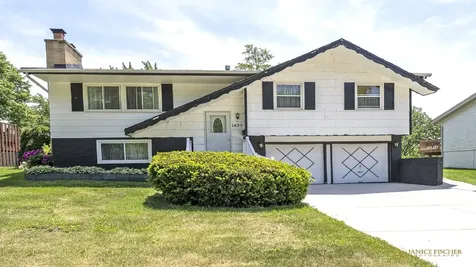 1425 Concord Lane Schaumburg IL 60193