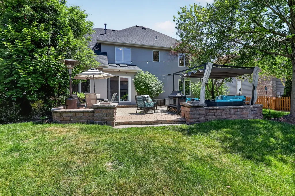 3743 Caine Drive Naperville IL 60564