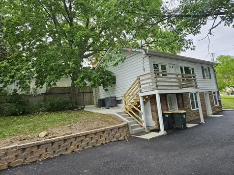 16 Riverview Street North Aurora IL 60542