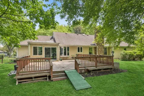 730 Yorktown Drive Algonquin IL 60102