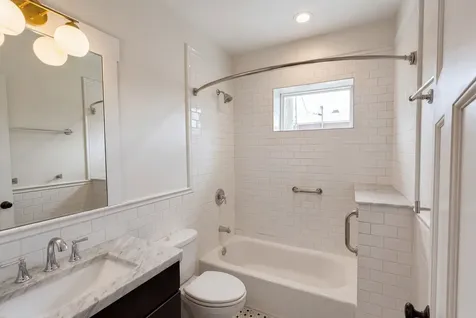 511 South Lombard Avenue Oak Park IL 60304