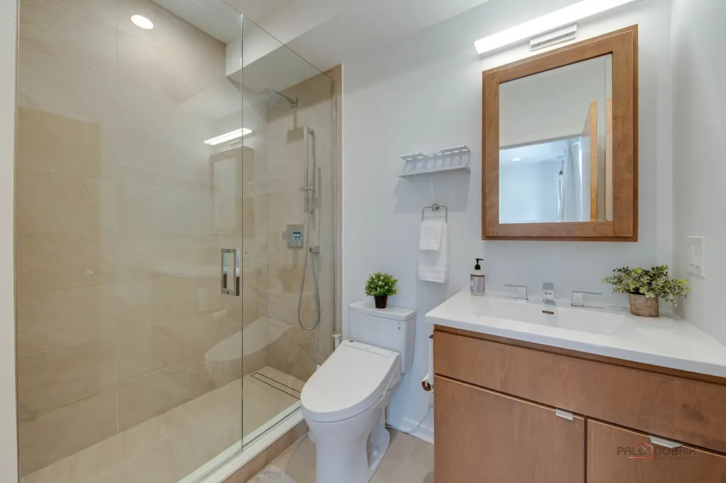 2300 West Bloomingdale Avenue Chicago IL 60647