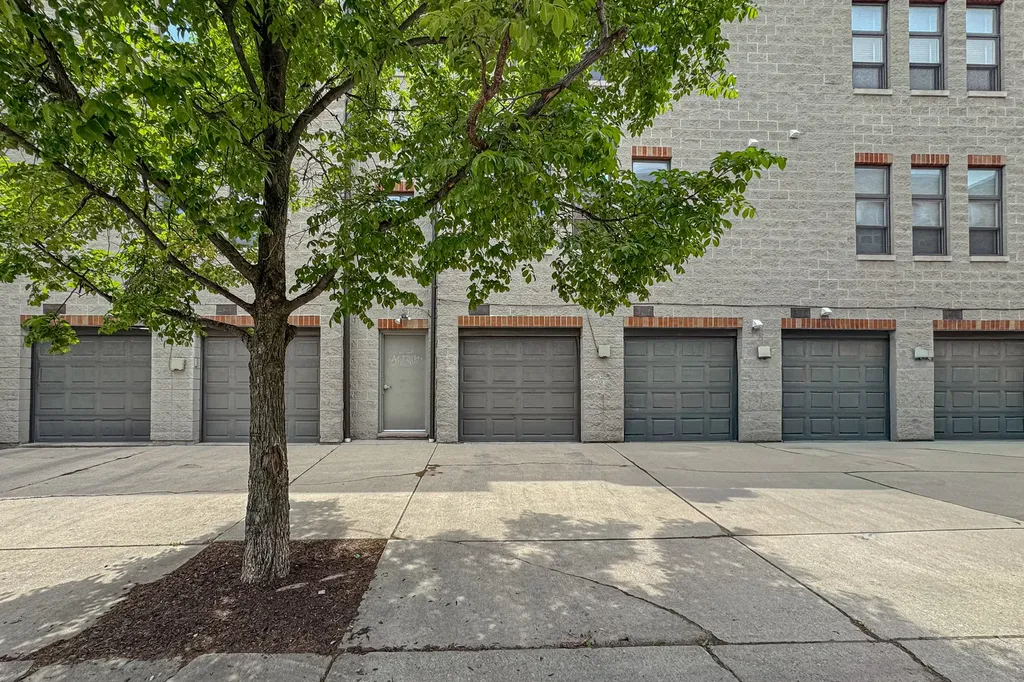 2300 West Bloomingdale Avenue Chicago IL 60647