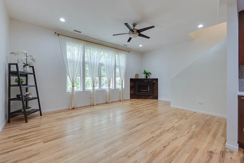 2300 West Bloomingdale Avenue Chicago IL 60647