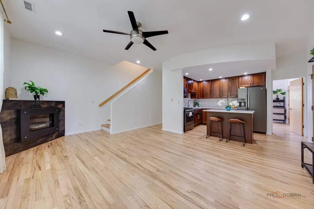 2300 West Bloomingdale Avenue Chicago IL 60647
