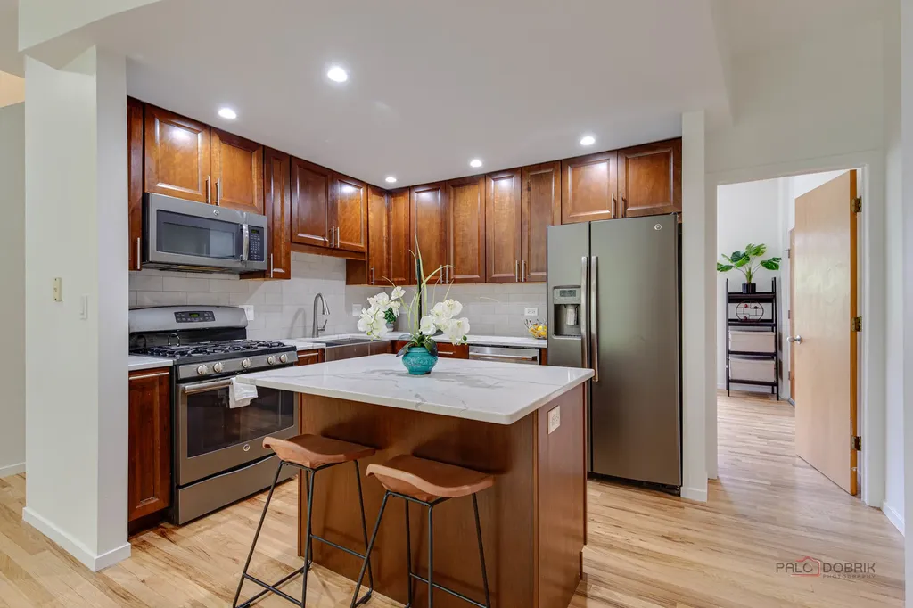 2300 West Bloomingdale Avenue Chicago IL 60647