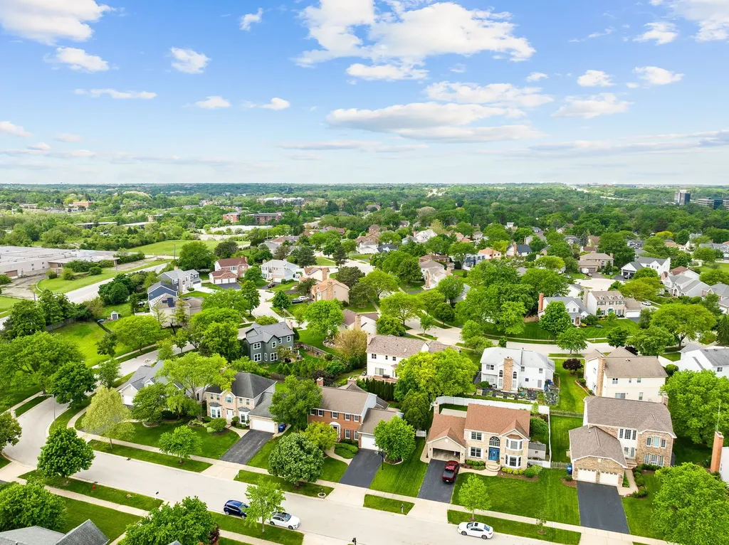 4542 Hatch Lane Lisle IL 60532