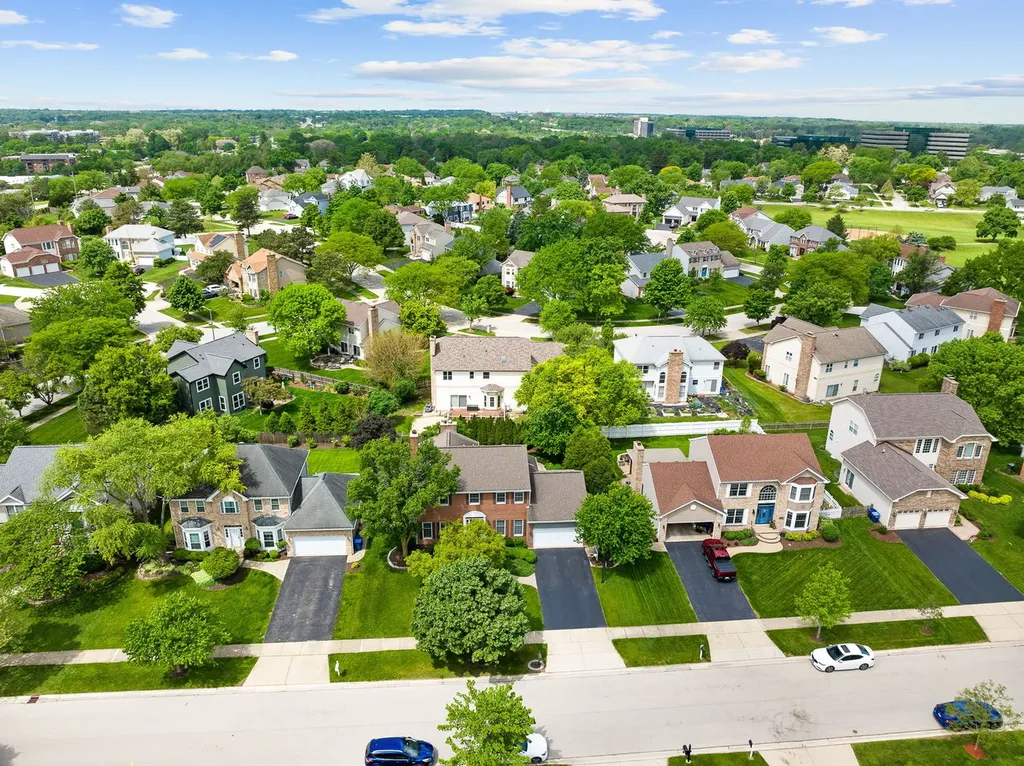 4542 Hatch Lane Lisle IL 60532