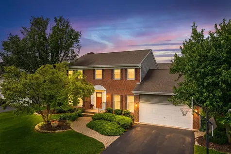 4542 Hatch Lane Lisle IL 60532