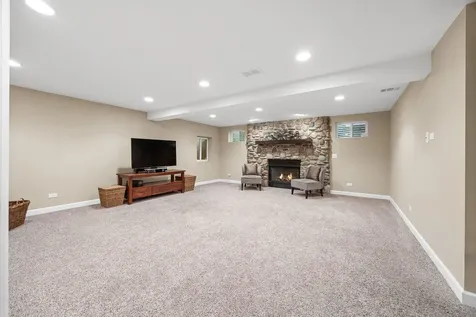 4542 Hatch Lane Lisle IL 60532