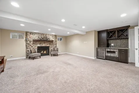 4542 Hatch Lane Lisle IL 60532