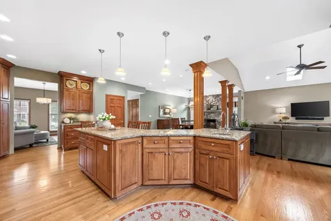 4542 Hatch Lane Lisle IL 60532