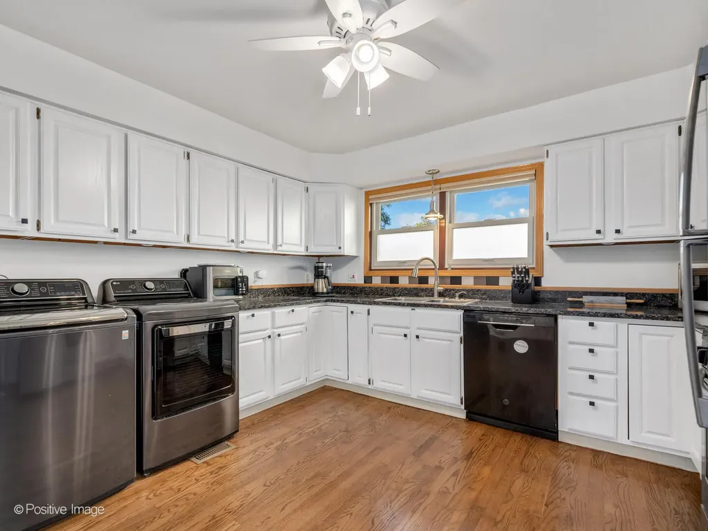875 South York Street Elmhurst IL 60126