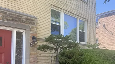6618 North California Avenue Chicago IL 60645