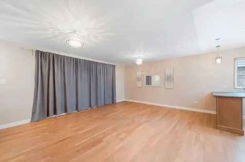 8346 North Octavia Avenue Niles IL 60714