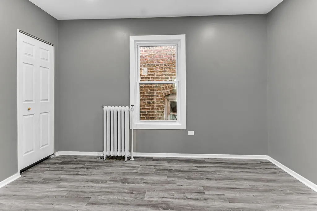 1205 East 93rd Street Chicago IL 60619