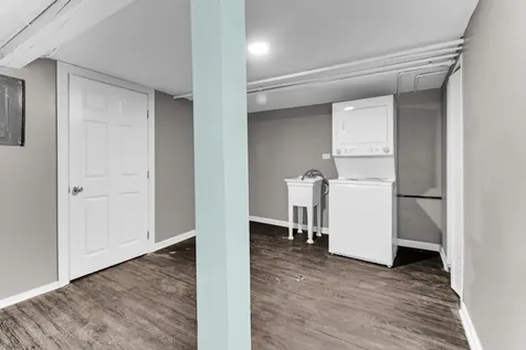 1205 East 93rd Street Chicago IL 60619