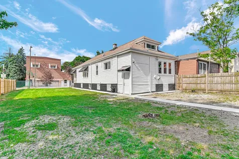 1205 East 93rd Street Chicago IL 60619