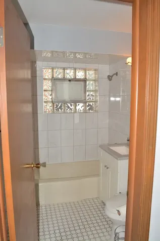 5929 West 64th Street Chicago IL 60638
