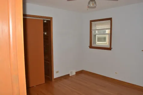 5929 West 64th Street Chicago IL 60638